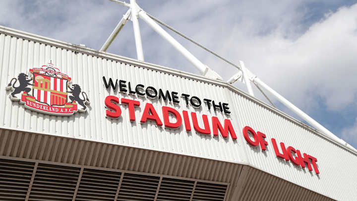 VIDEO: Enormous queues form at Stadium of Light to meet Sunderland players