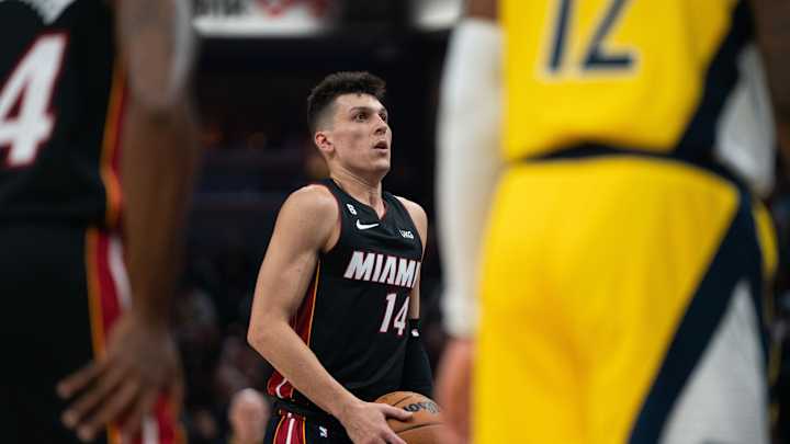 Miami Heat's Tyler Herro And Caleb Martin Questionable For Tonight Against Charlotte Hornets Miami Heat's Tyler Herro And Caleb Martin Questionable For Tonight Against Charlotte Hornets
