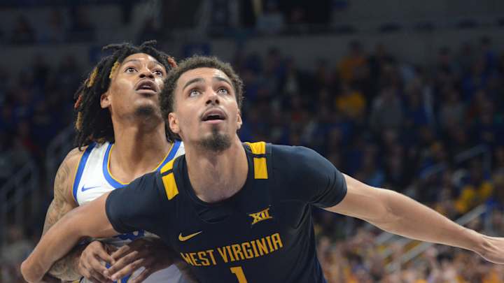 Men's Basketball v. Pitt - First Half Photo Gallery