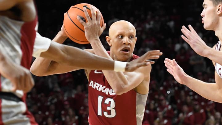 Razorbacks Force Turnovers, High Flying Plays to Take Down Fordham Rams