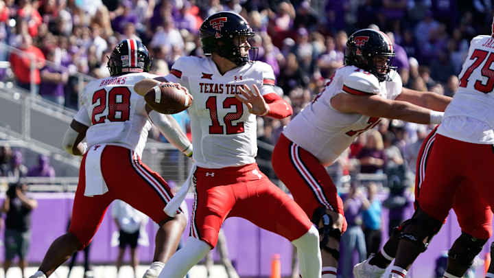 Kansas Jayhawks at Texas Tech Red Raiders Predictions: Dial Up the Pressure