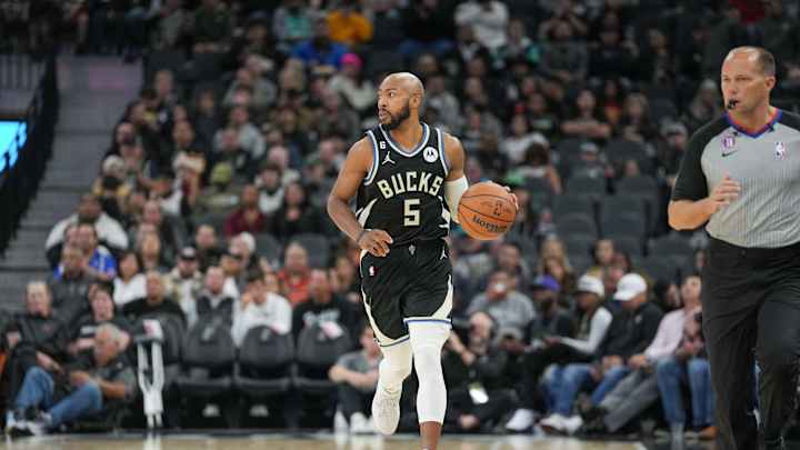 GAME DAY PREVIEW AND INJURY REPORT: The league-leading Milwaukee Bucks eye revenge versus the San Antonio Spurs GAME DAY PREVIEW AND INJURY REPORT: The league-leading Milwaukee Bucks eye revenge versus the San Antonio Spurs
