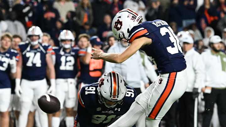 WATCH: Alex McPherson hits game-tying field goal in A-Day