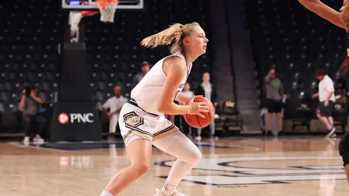 Georgia Tech Defeats Auburn 57-51 Behind Sixteen Points From Cam Swartz