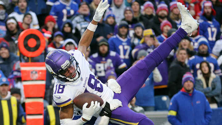 Top 10 Week 10 Fantasy Takeaways: Justin Fields Strikes Again