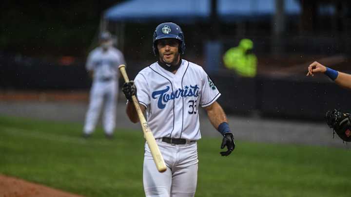 Houston Astros Prospect Schreiber Walks-Off Win in Arizona Fall League Championship Houston Astros Prospect Schreiber Walks-Off Win in Arizona Fall League Championship