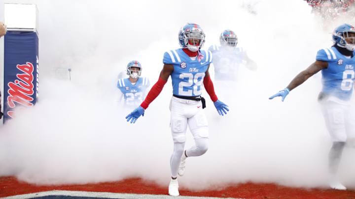 Rebels DB Markevious Brown Enters NCAA Transfer Portal