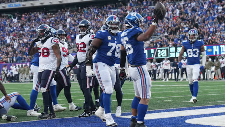Frustrations 'High' for Texans Defense After Giants Saquon Barkley Dominates Frustrations 'High' for Texans Defense After Giants Saquon Barkley Dominates