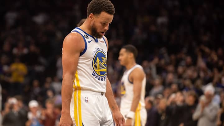 Spurs vs. Warriors GAMEDAY: Can San Antonio Slow Down Stephen Curry? Spurs vs. Warriors GAMEDAY: Can San Antonio Slow Down Stephen Curry?