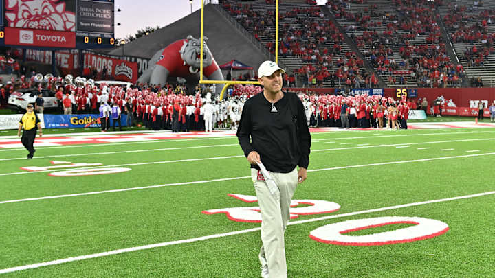 Cal Football: Is Troy Taylor a Realistic Possibility as Bears' Next Offensive Coordinator? Cal Football: Is Troy Taylor a Realistic Possibility as Bears' Next Offensive Coordinator?