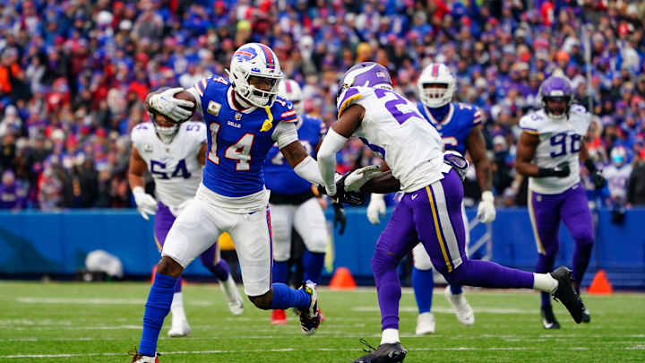 Vikings Snap Counts vs. Bills: Blake Brandel, Andrew Booth Jr. Thrust Into Action