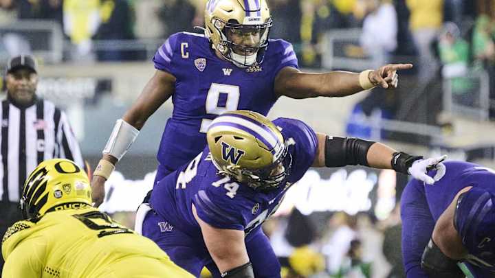 Pac-12 Rewards Luciano, Penix and Henry for Oregon Upset
