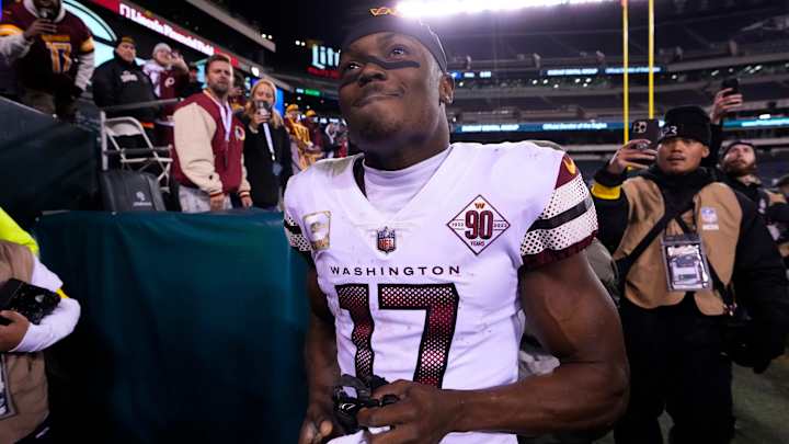 Terry McLaurin Praises Taylor Heinicke Ahead of Potential Wentz Return