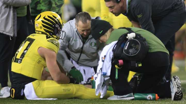 Bo Nix's Goose, Make That Duck, Was Cook-ed on Late-Game Hit Bo Nix's Goose, Make That Duck, Was Cook-ed on Late-Game Hit