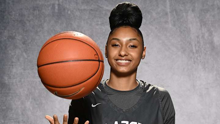 Juju Watkins commits to USC Trojans women's basketball Juju Watkins commits to USC Trojans women's basketball