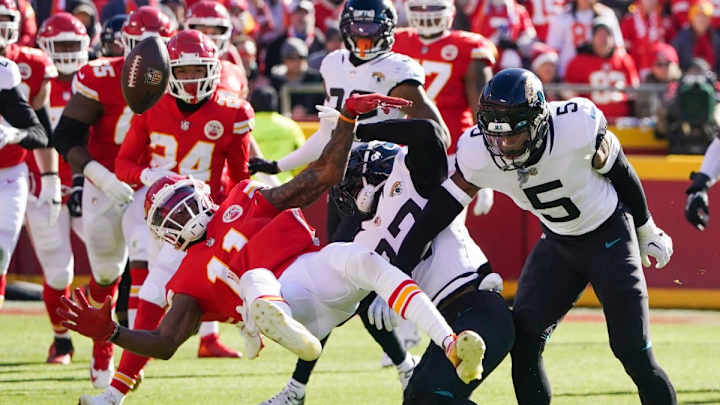 Jaguars' Andre Cisco Records Second-Highest Grade Among Defenders in Week 10 Jaguars' Andre Cisco Records Second-Highest Grade Among Defenders in Week 10