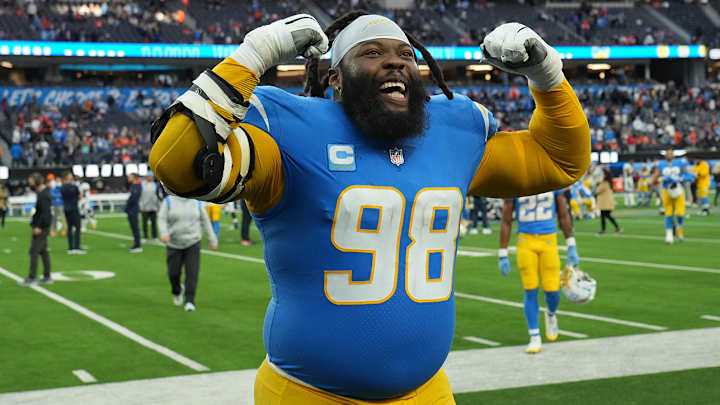 Eagles Sign Two-Time Pro Bowl DL Linval Joseph