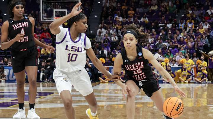 LSU Scores 100 in School-Record Fourth Straight Game, Defeat HCU 101-47 LSU Scores 100 in School-Record Fourth Straight Game, Defeat HCU 101-47