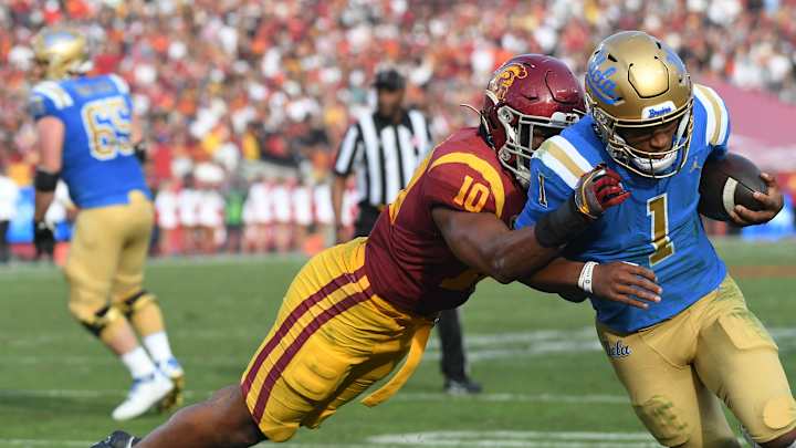 UCLA, USC Set For Rivalry Showdown in Front of Sold Out Rose Bowl