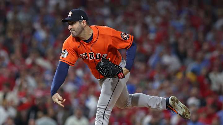 Justin Verlander Wins AL Cy Young Award by Unanimous Vote