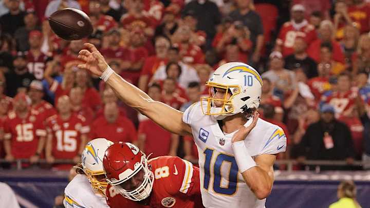 Chiefs-Chargers Week 11 Odds, Lines and Spread