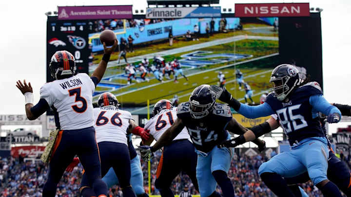 Broncos' Biggest Offensive Problem is the Actual Scheme Broncos' Biggest Offensive Problem is the Actual Scheme