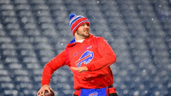 Browns and Bills Game Being Moved To Detroit due to Blizzard Browns and Bills Game Being Moved To Detroit due to Blizzard