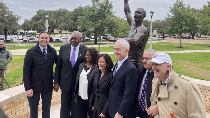 First Black Student Athlete at TCU, James Cash, Honored with Statue First Black Student Athlete at TCU, James Cash, Honored with Statue