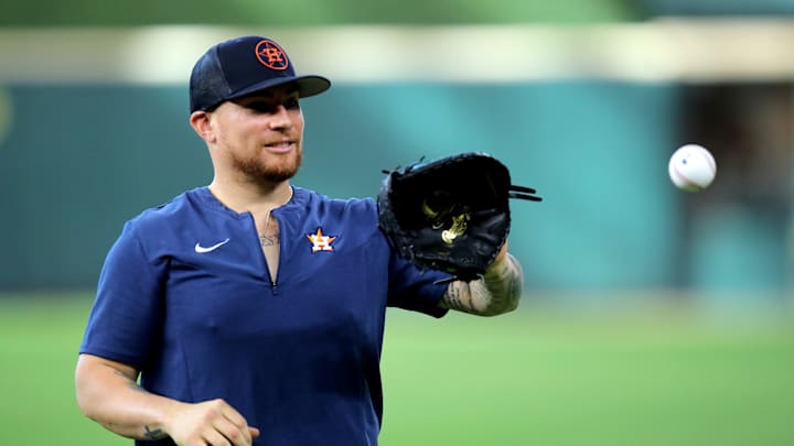 Chicago Cubs Have Discussed Adding All-Star Free Agent Catcher Chicago Cubs Have Discussed Adding All-Star Free Agent Catcher