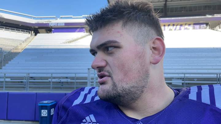 They Booed Jaxson Kirkland at Oregon — For His Public Service Announcement