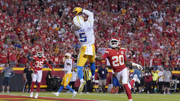 SI Tickets: Chargers Host Chiefs on Primetime in Week 11