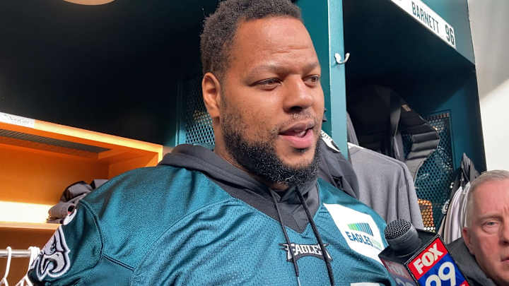 Eagles Signing Ndamukong Suh? 'I'll Be Ready!' for 'Mercenary Market' Idea for Philadelphia