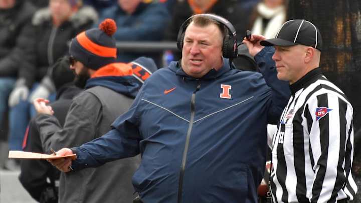 Illinois Complains About Late Halftime Start Due to Michigan Tunnel