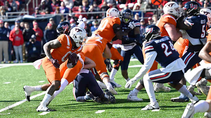 Virginia Tech Pays Tribute to Rival UVA, Runs Out School Flag Pregame