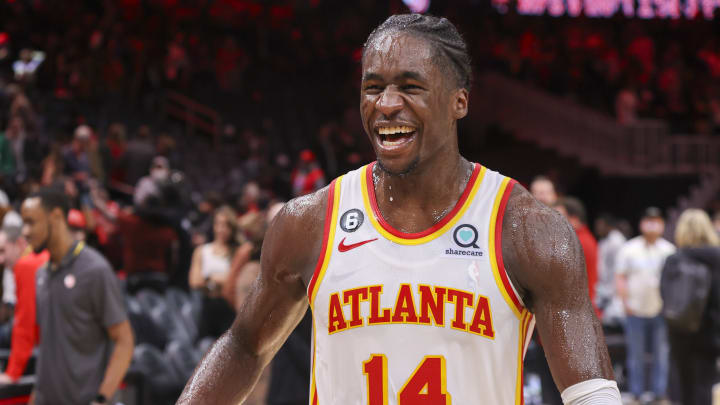 Former Duke basketball forward sinks father's squad