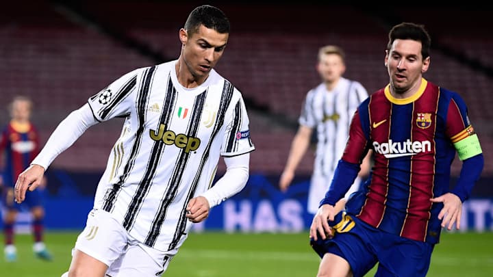 Photo of Lionel Messi, Cristiano Ronaldo Playing Chess Goes Viral