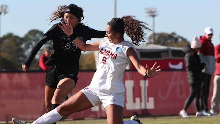 A Tale of Two Halves For Alabama Soccer