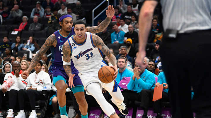 Wizards Hold On Against The Hornets 106-102