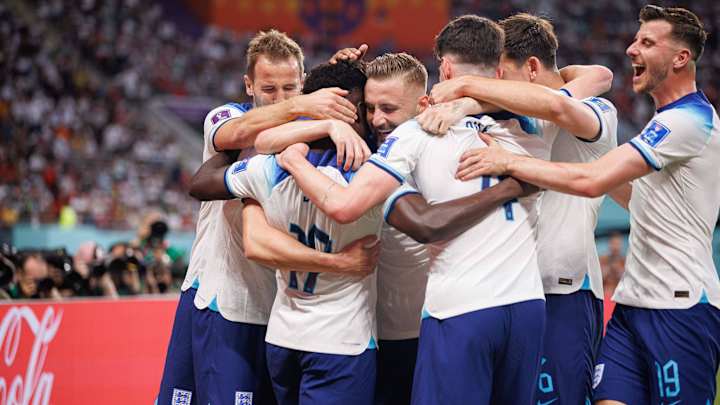 England Dominates Iran With Six-Goal Performance in Group B Opener