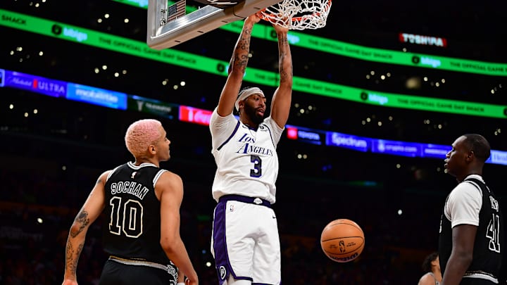 Lakers News: LeBron-Less Lakers Spurn Spurs, Win Third Straight, 123-92 Lakers News: LeBron-Less Lakers Spurn Spurs, Win Third Straight, 123-92