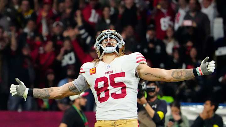 49ers Awaken Their Offense Through the Air in 38-10 Win Against Cardinals
