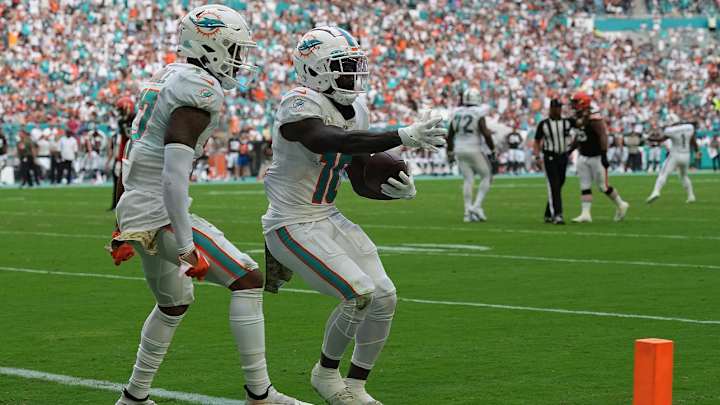 Fantasy Football Week 12 Stat Projections: Wide Receiver Rankings Fantasy Football Week 12 Stat Projections: Wide Receiver Rankings