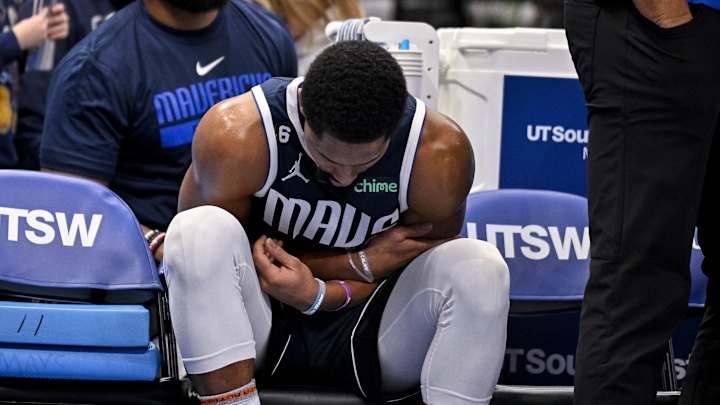 Mavs Injury Updates: Will Spencer Dinwiddie, Maxi Kleber Play vs. Celtics?