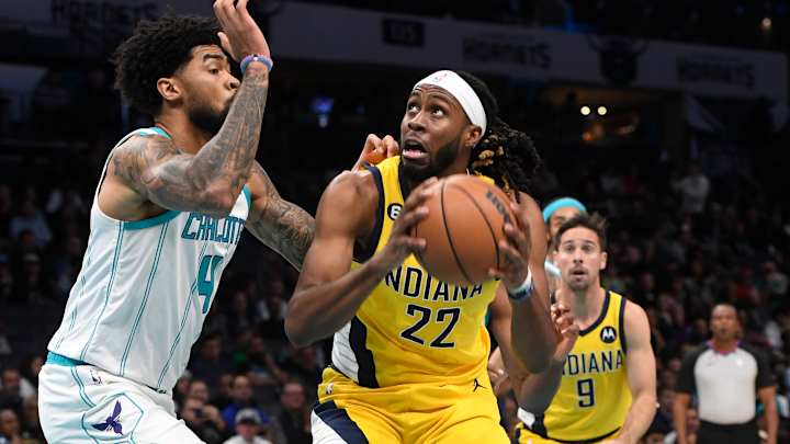 Pacers center Isaiah Jackson suffers injury vs Orlando Magic, status to be determined going forward Pacers center Isaiah Jackson suffers injury vs Orlando Magic, status to be determined going forward