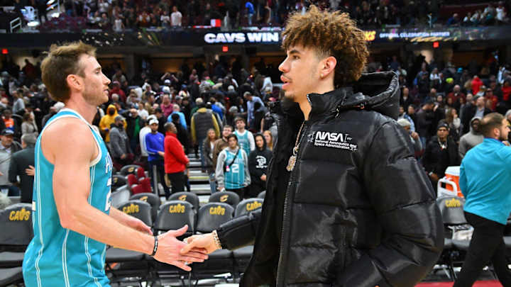 MAILBAG: Biggest Issue With the Team, Should the Hornets Tank? + More