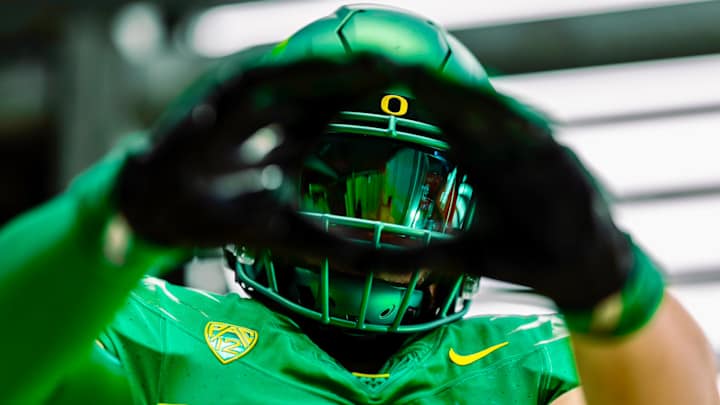 Oregon Announces Uniform Combination for Oregon State Matchup Oregon Announces Uniform Combination for Oregon State Matchup