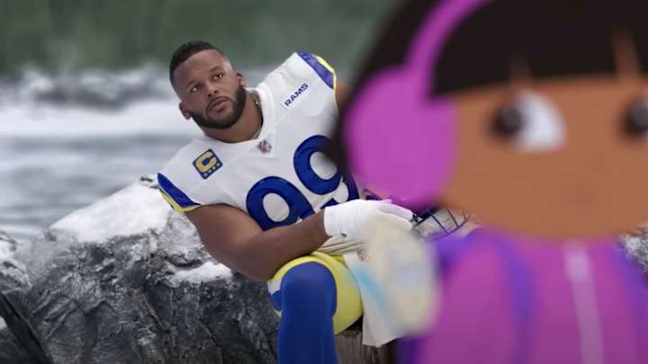 Rams WATCH: Aaron Donald Encounters Comedy Legend in TV Ad