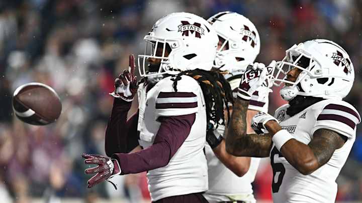 College Football World Reacts to Mississippi State’s Wild Egg Bowl Win