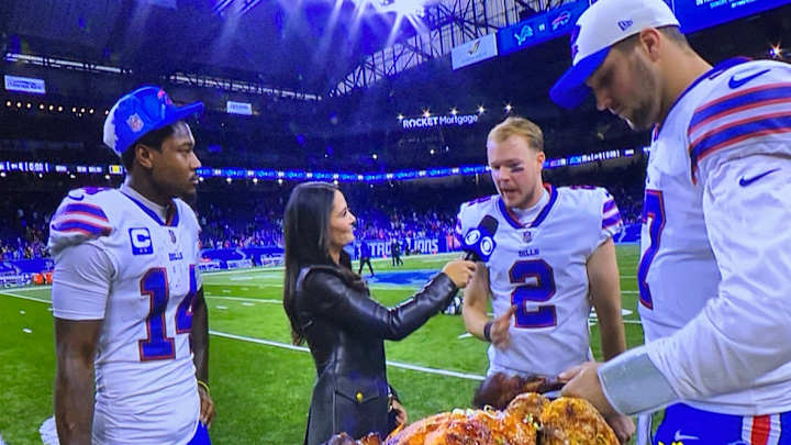 'Do Your '1/11th!' Bills Team-First Concept Revealed In Late Win at Lions: Live Game Log