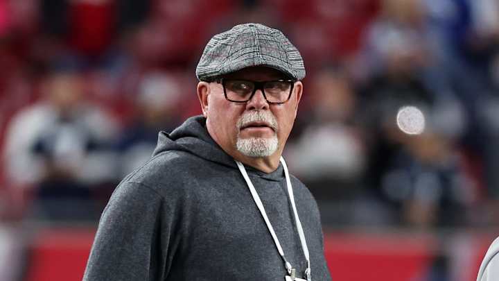 Bruce Arians On Buccaneers' Big Free Agents: "I Don’t Think We’re Losing Any Of 'Em" Bruce Arians On Buccaneers' Big Free Agents: "I Don’t Think We’re Losing Any Of 'Em"